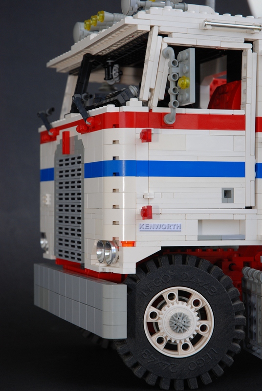 kenworthk100_daycab_10.jpg
