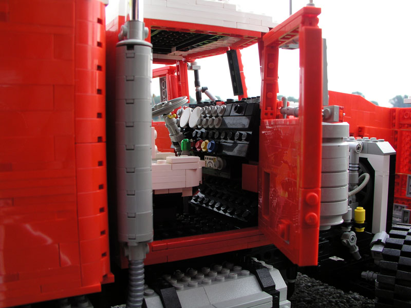 kenworth_w900_longnose_flatbed_trailer_27.jpg