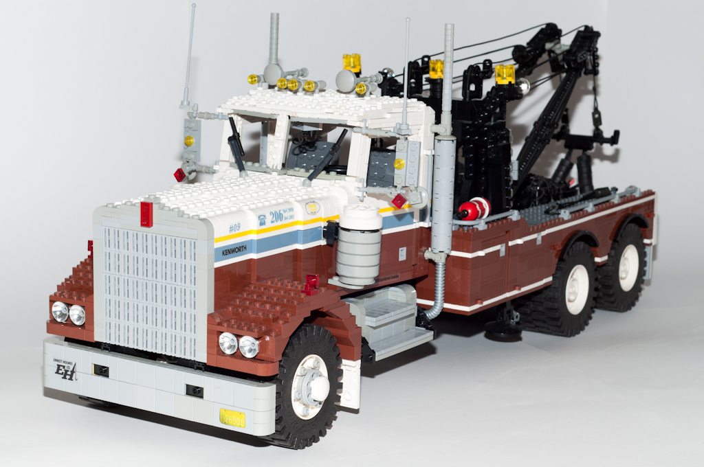 kenworth_w900_wrecker_00.jpg