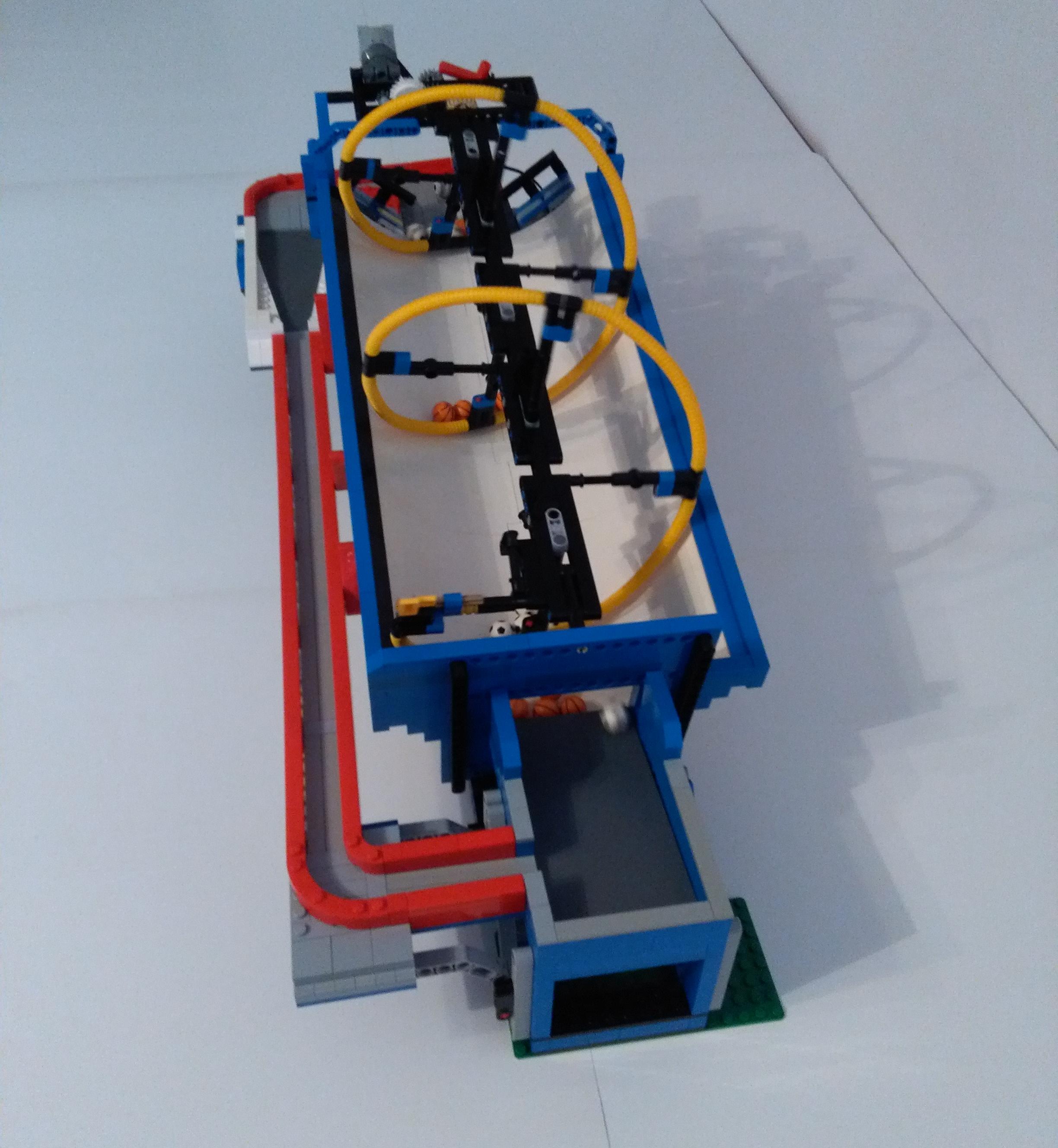 gbc-archscr03.jpg