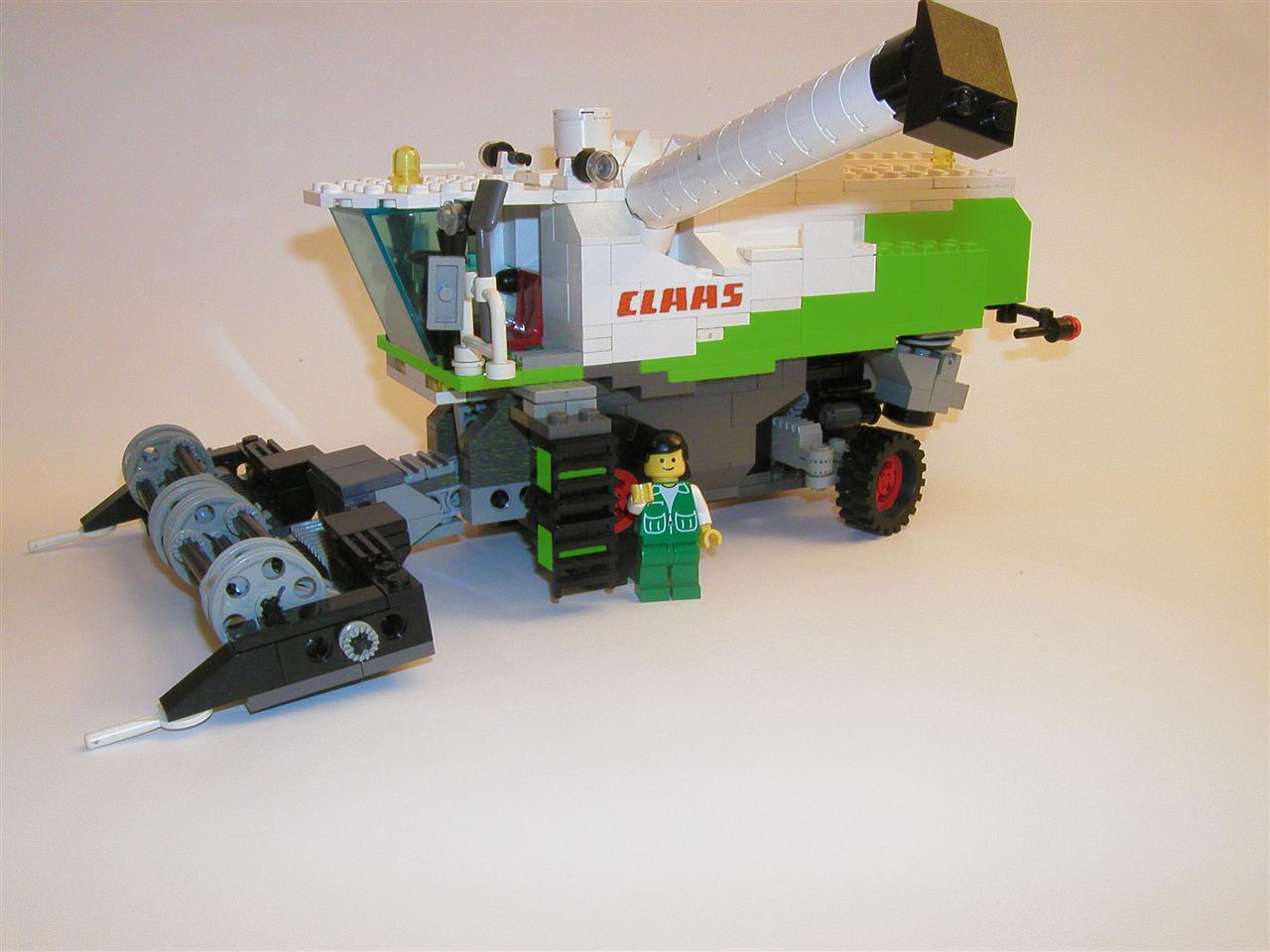 mmf_claas_lexion_coloured.jpg