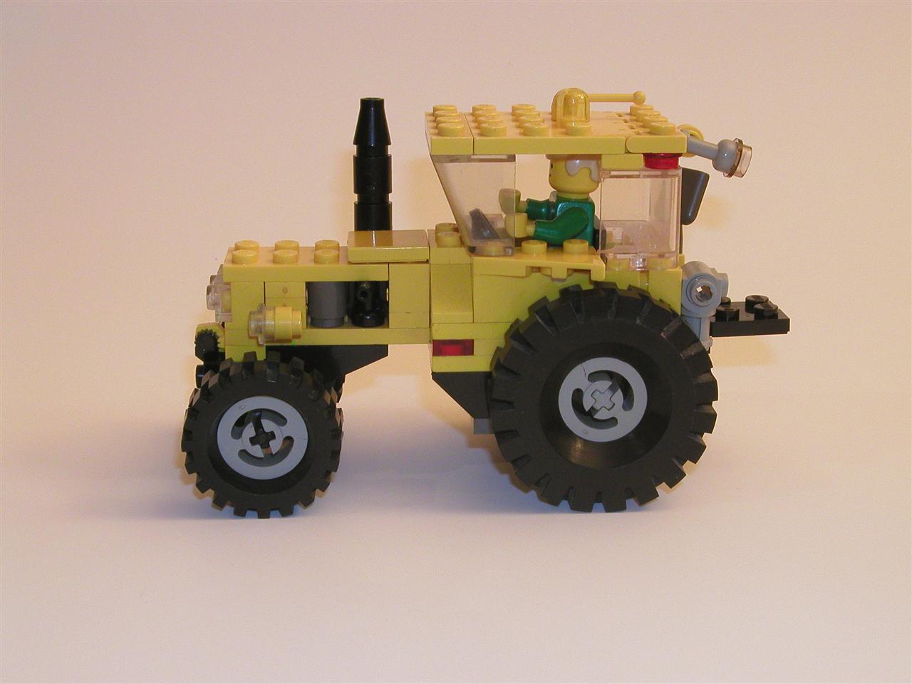mmf_tractor_yellow_moc02.jpg
