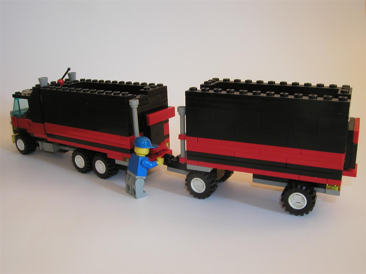 mmf_truck_with_trailer07.jpg
