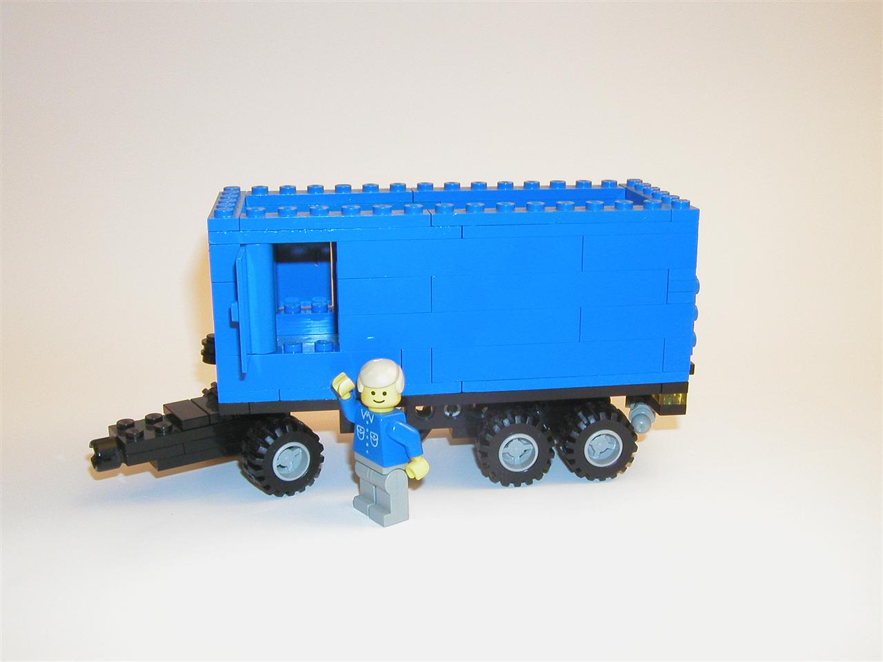 mmf_trailer_blue04.jpg