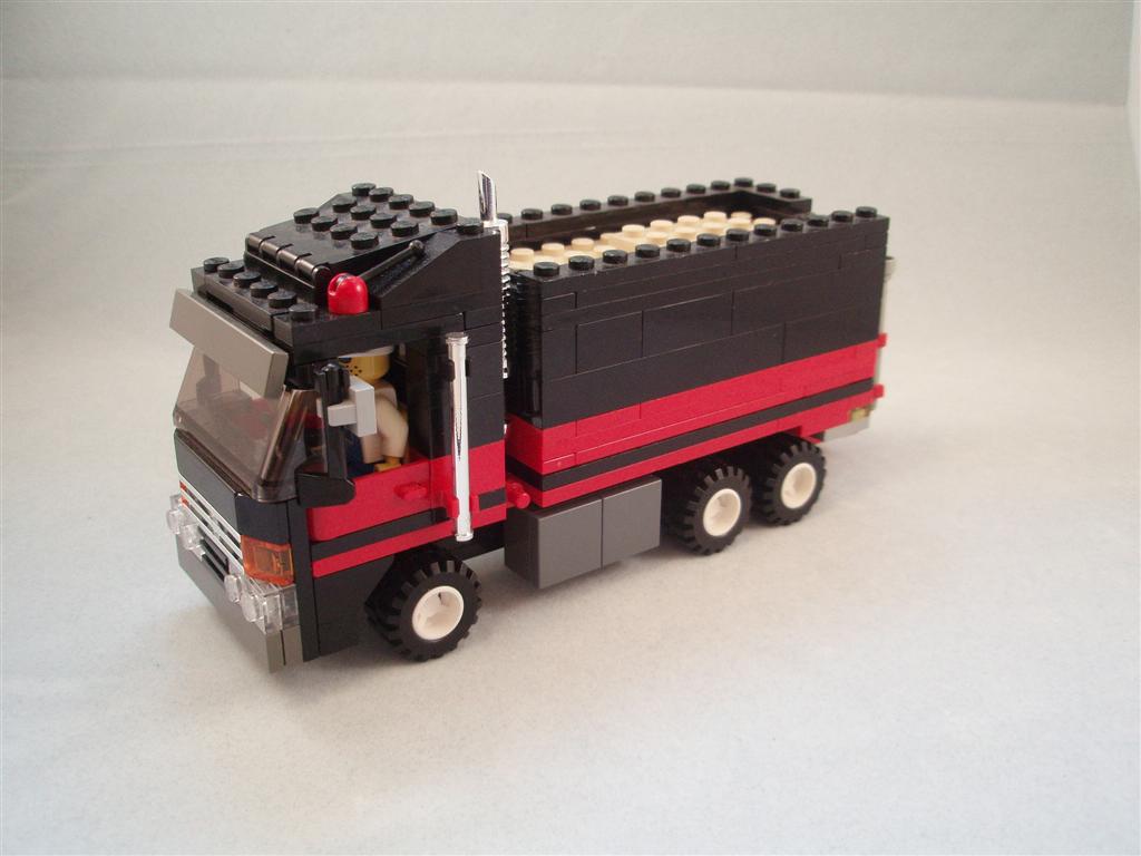 black_truck01.jpg