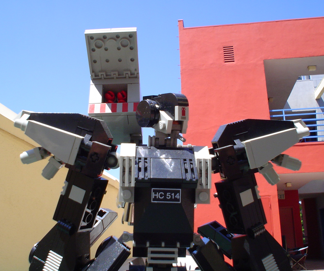 blackmecha_closeup01.jpg