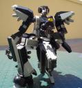 blackmecha_pose03a.jpg