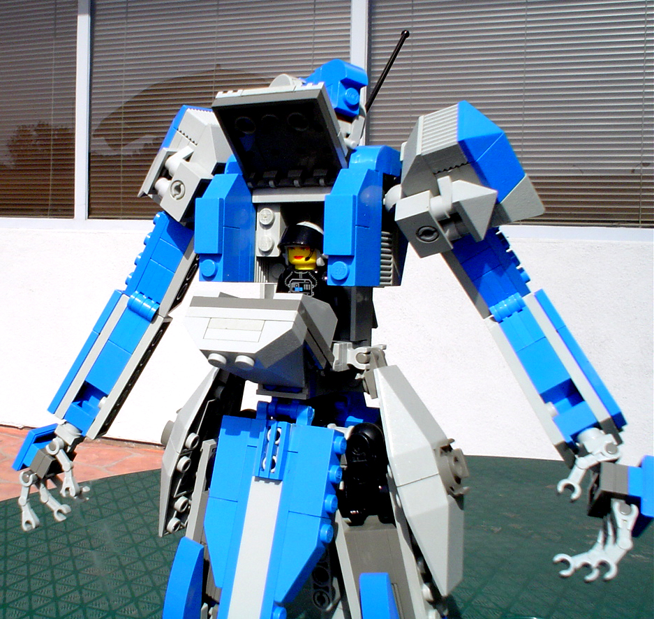 bluemecha_hatchopen_detail01.jpg
