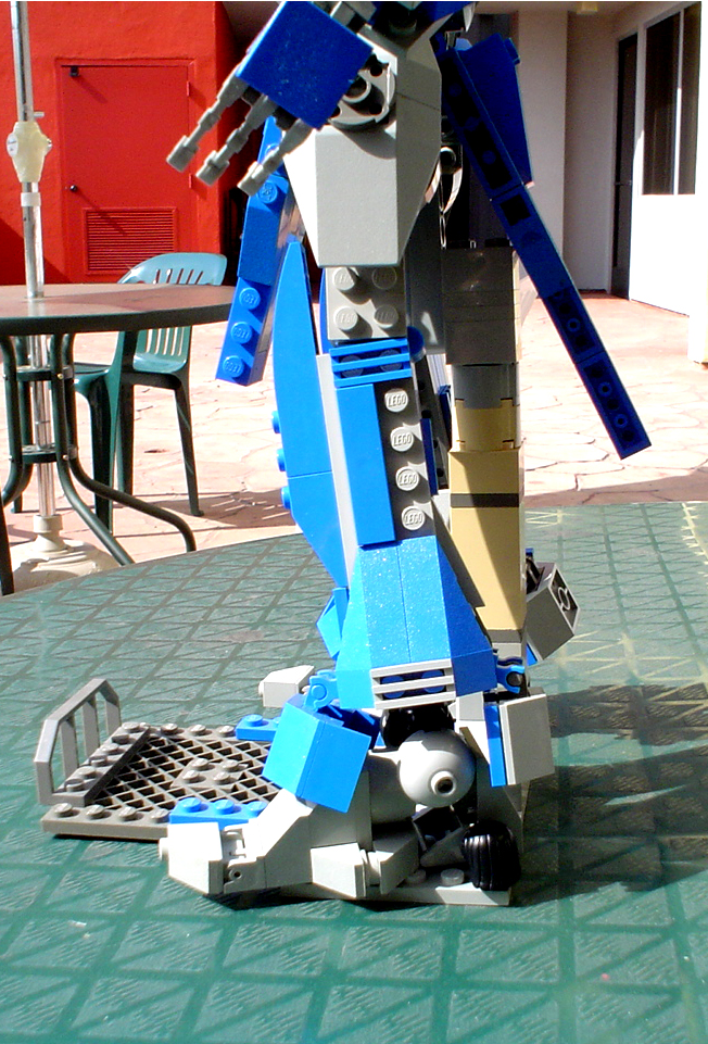bluemecha_legfoot_detail.jpg