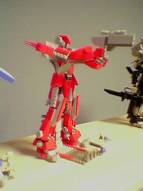 redmech01.jpg