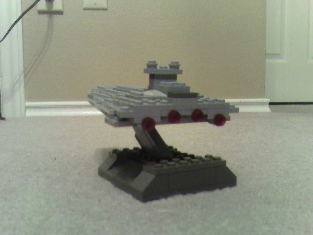 star_destroyer_rear.jpg
