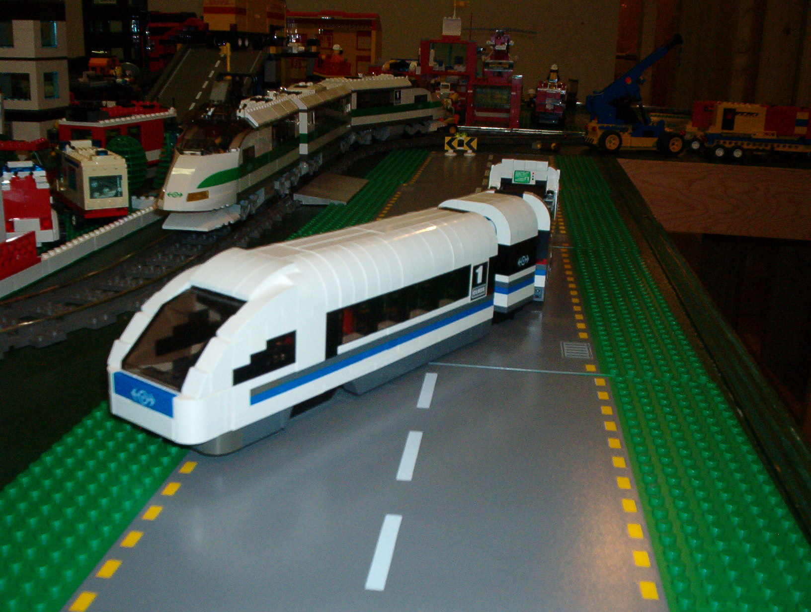 monorail_front_view.jpg