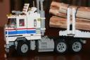 5580_model_team_026.jpg