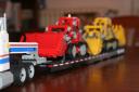 5580_model_team_071.jpg