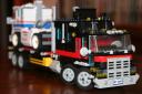 5580_model_team_086.jpg