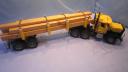 mack_logging_truck_055.jpg