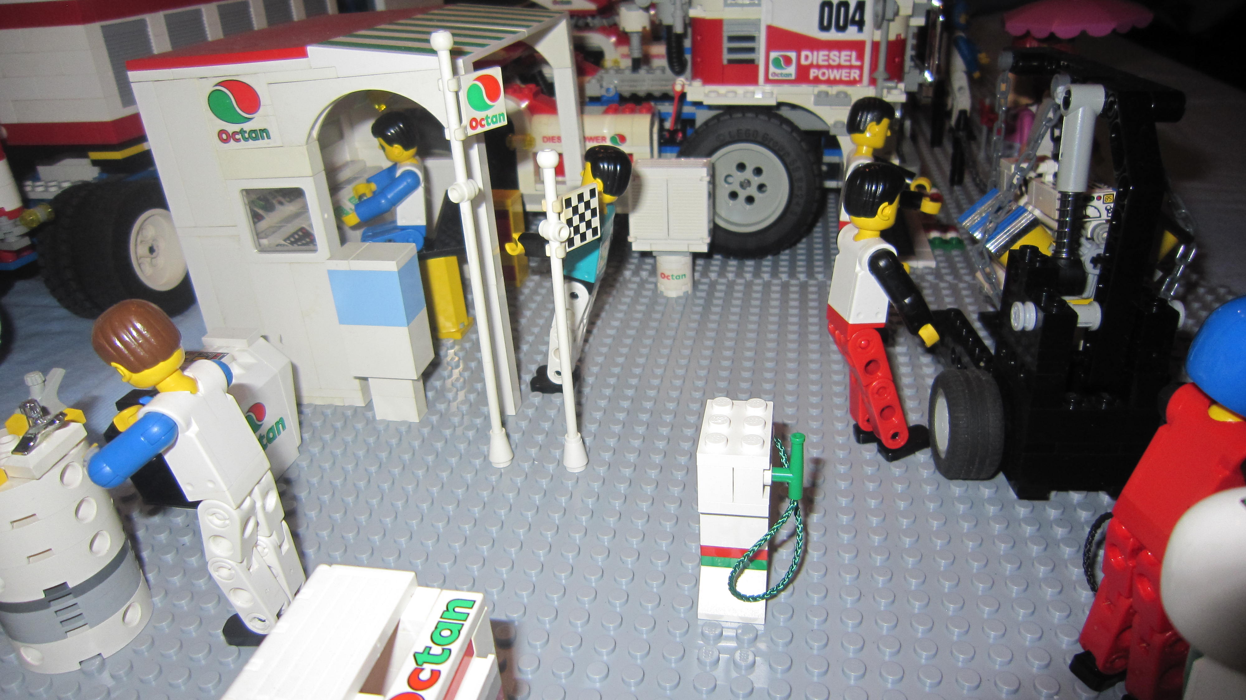 european_championship_truck_lego_5563_006.jpg
