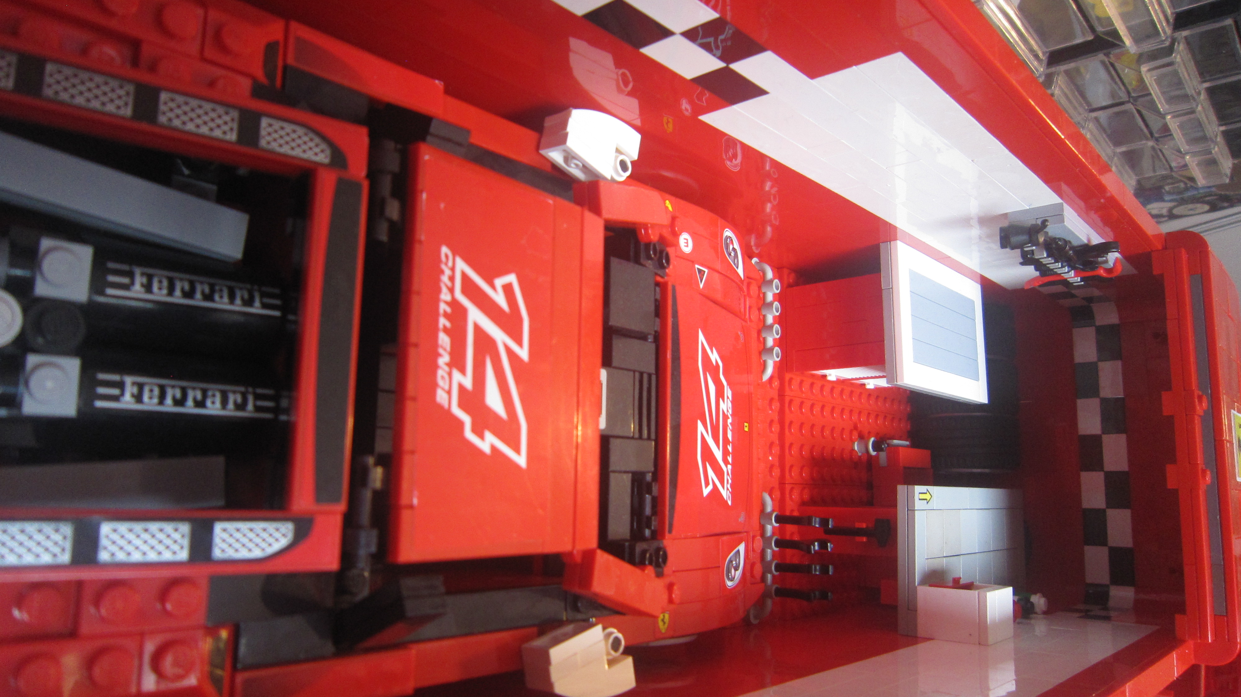 lego_ferrari_challenge_011.jpg