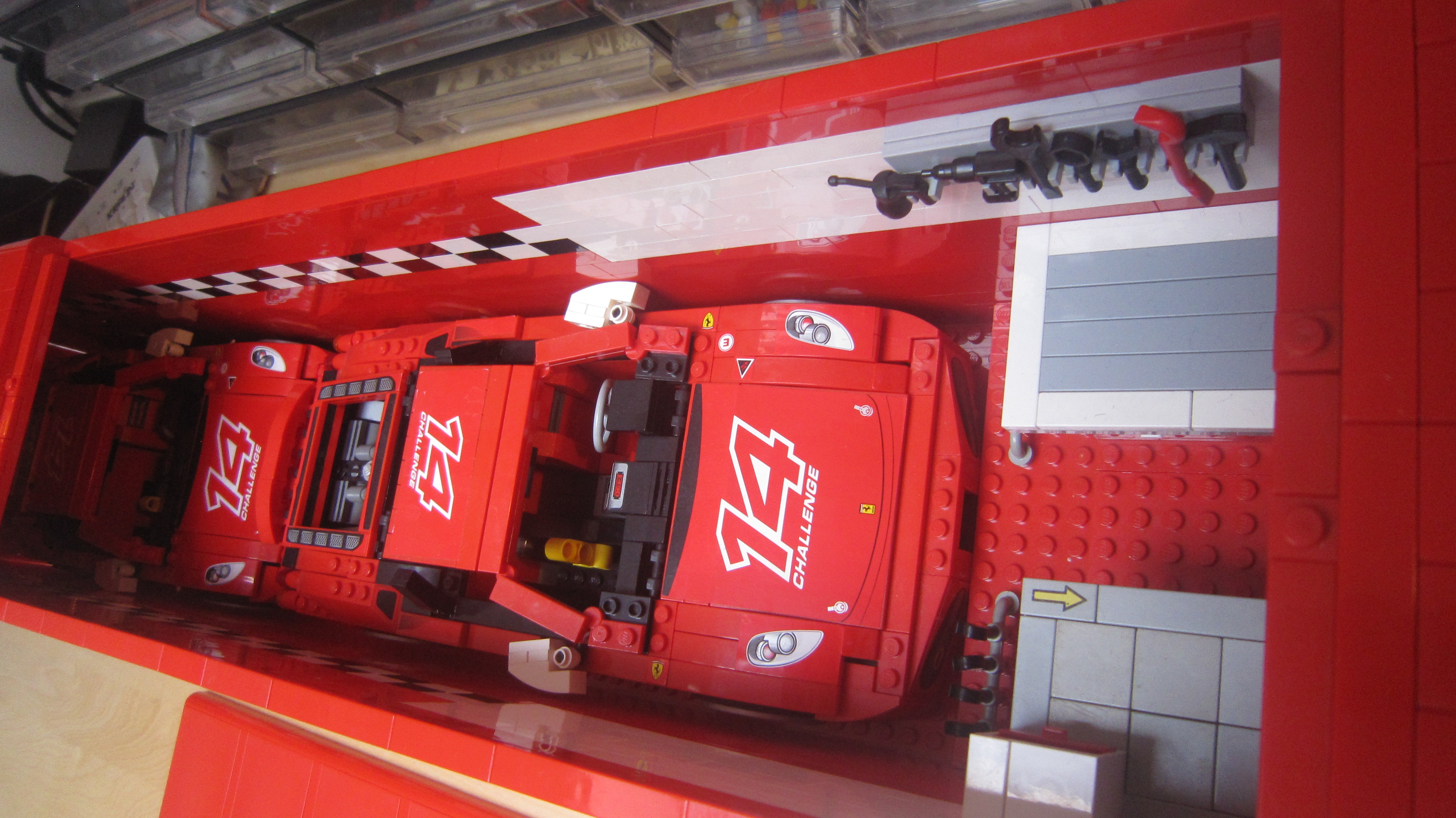 lego_ferrari_challenge_012.jpg