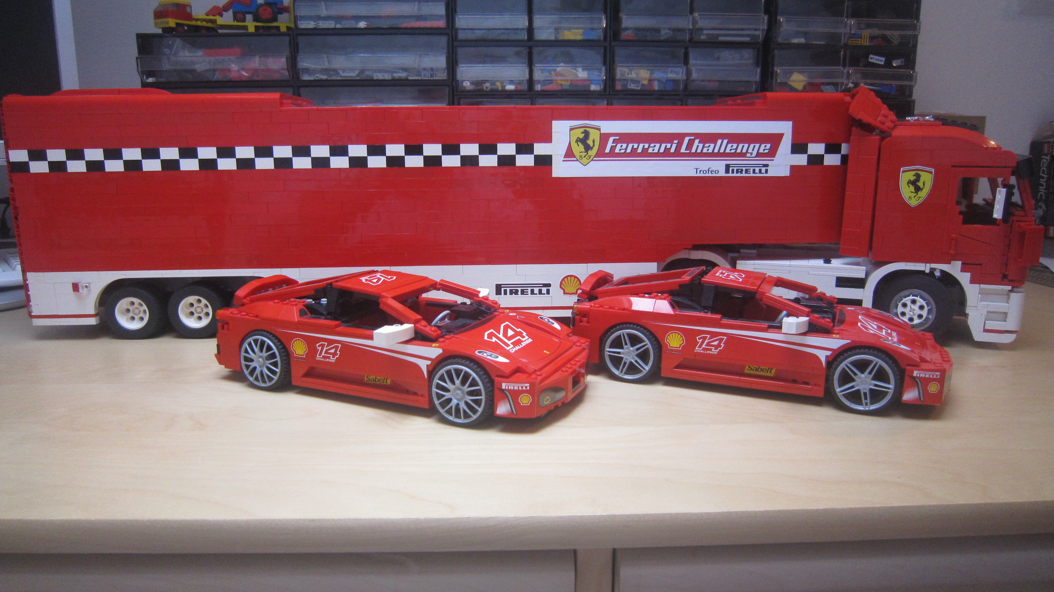 lego_ferrari_challenge_013.jpg