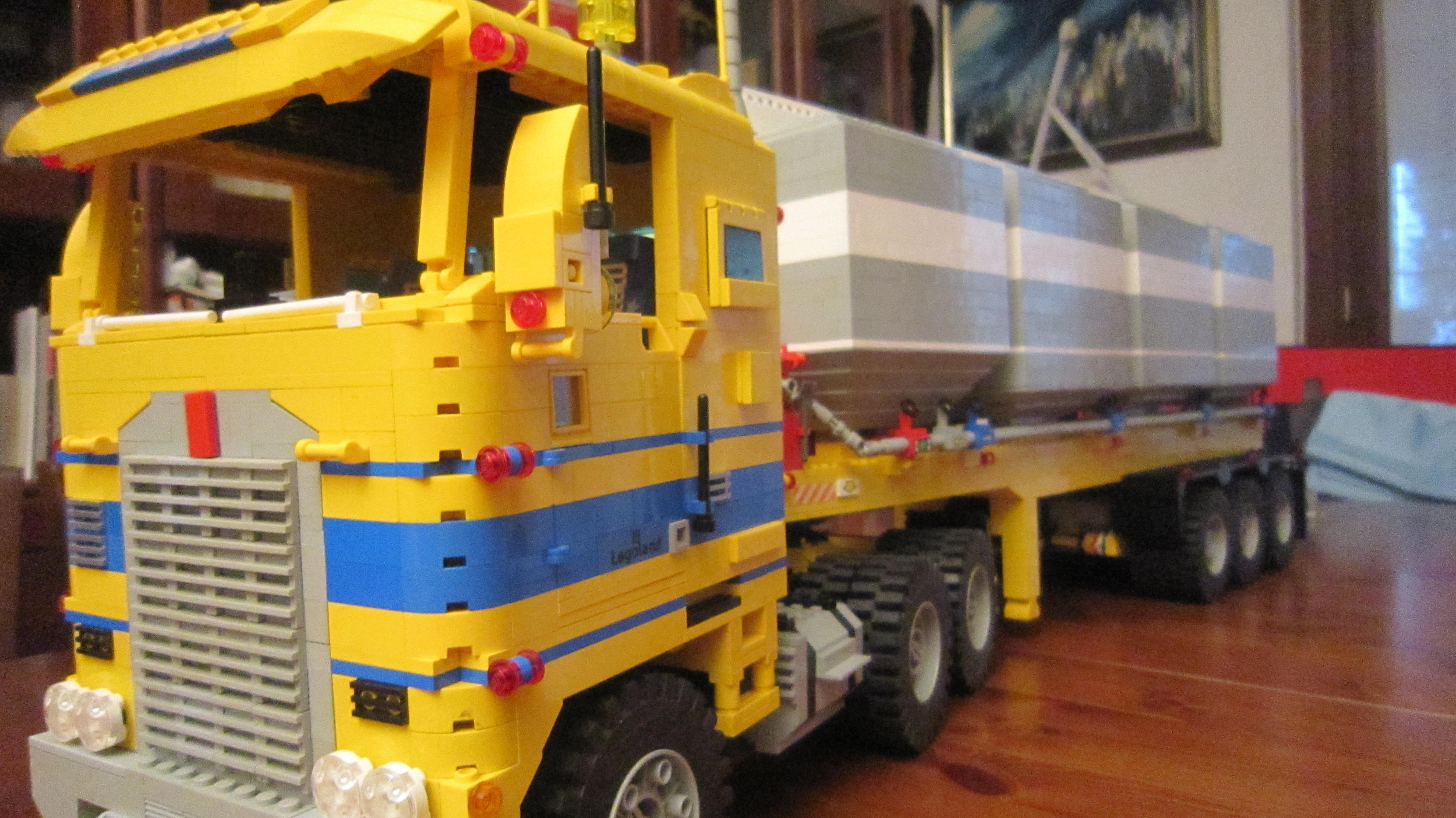 truck_trailer_tanker_028.jpg