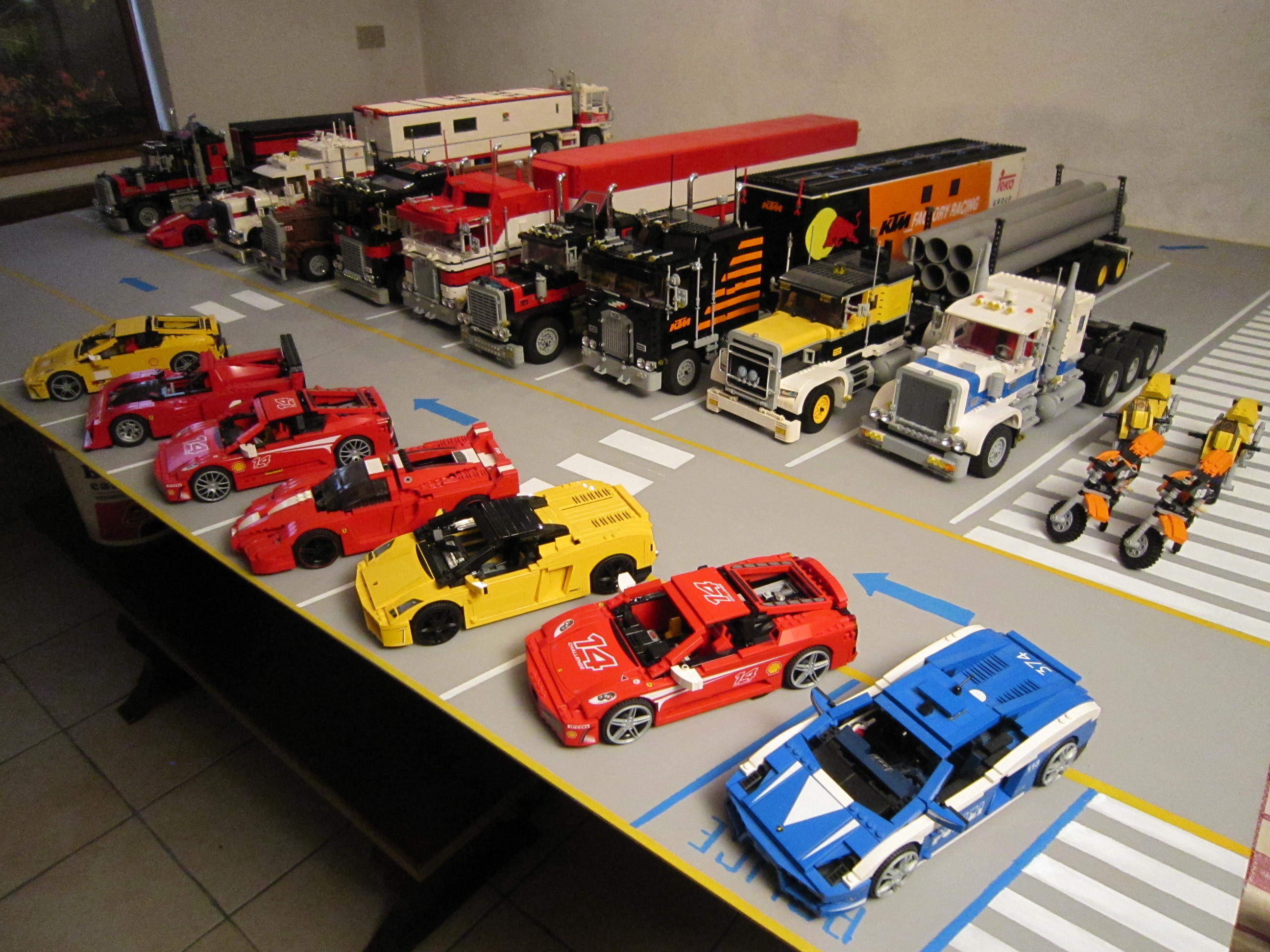 truck__car_parking_001.jpg