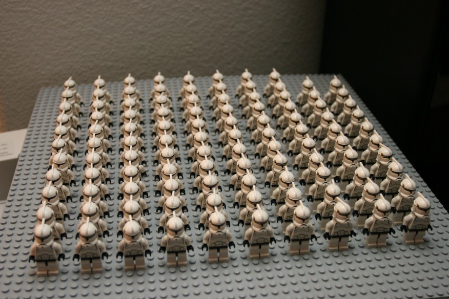 clones_phase_i_lego.jpg