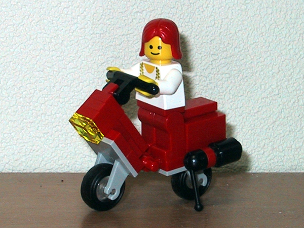 97_scooter03_01.jpg