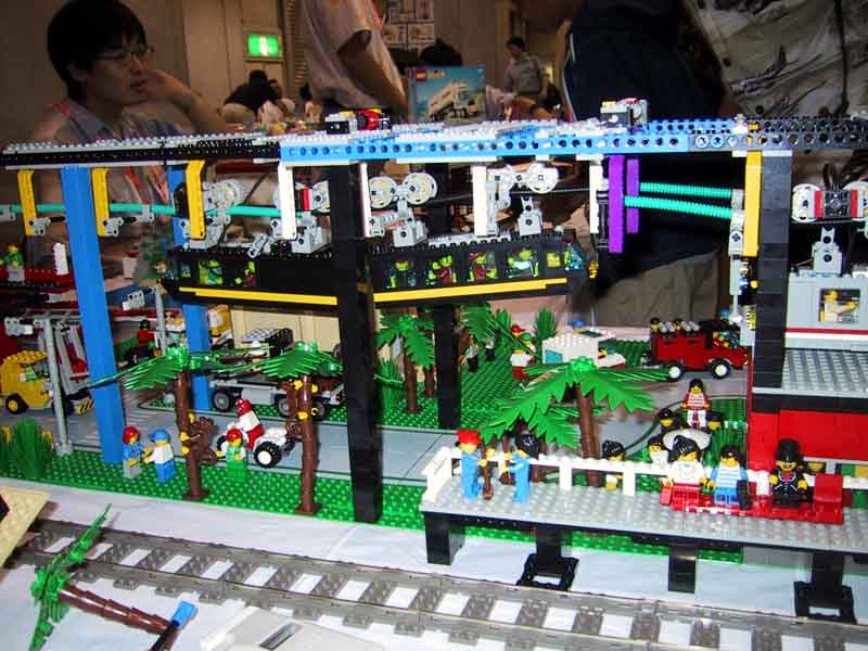 monorail-b04.jpg