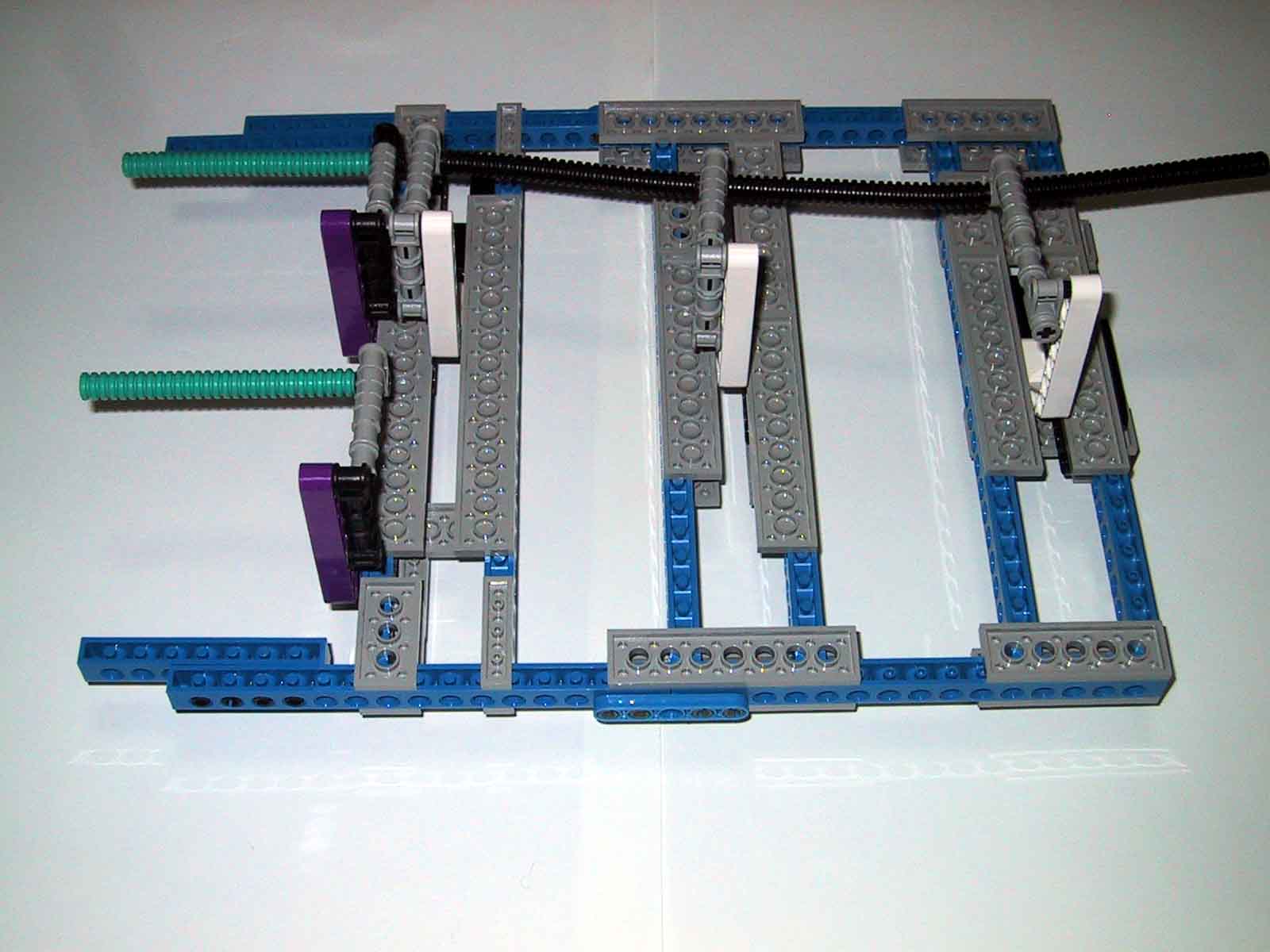 monorail-e01.jpg