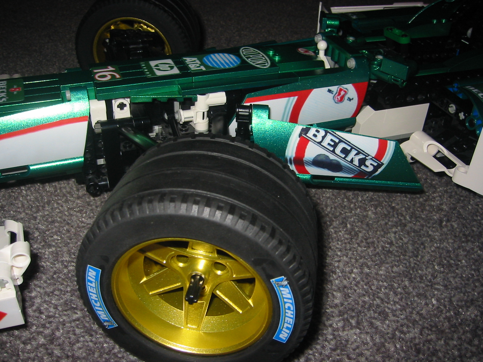 f1-jaguar-05.jpg