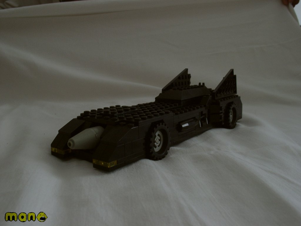 lego-batmobil-03.jpg