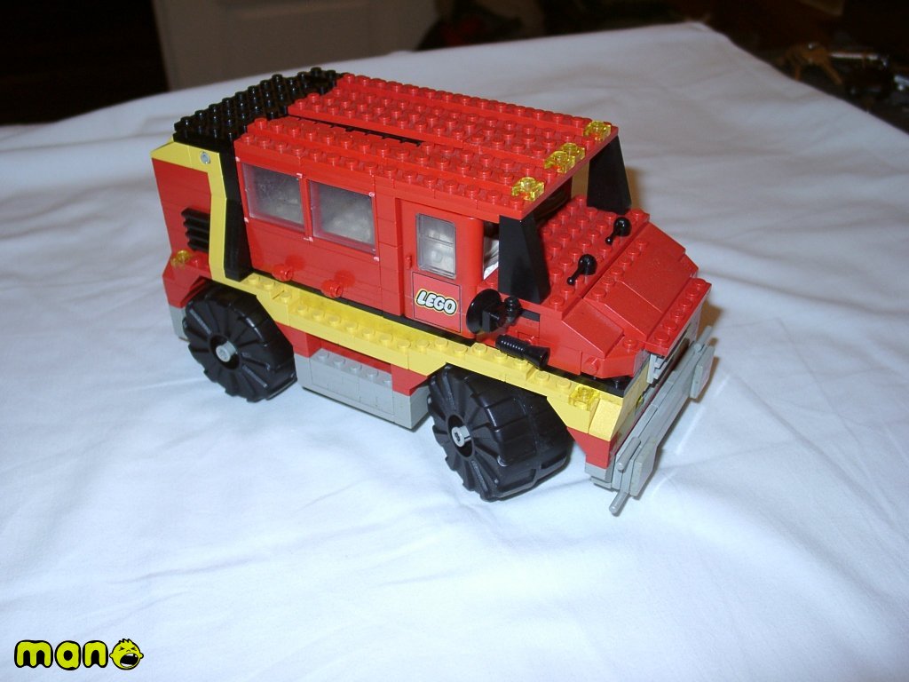 lego-jeep-01.jpg