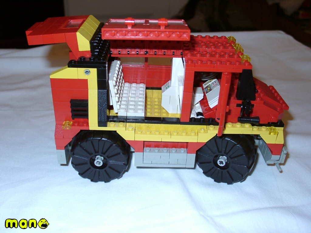 lego-jeep-03.jpg