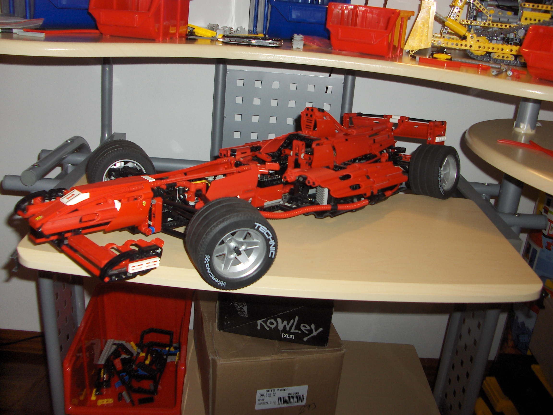 ferrari_014.jpg