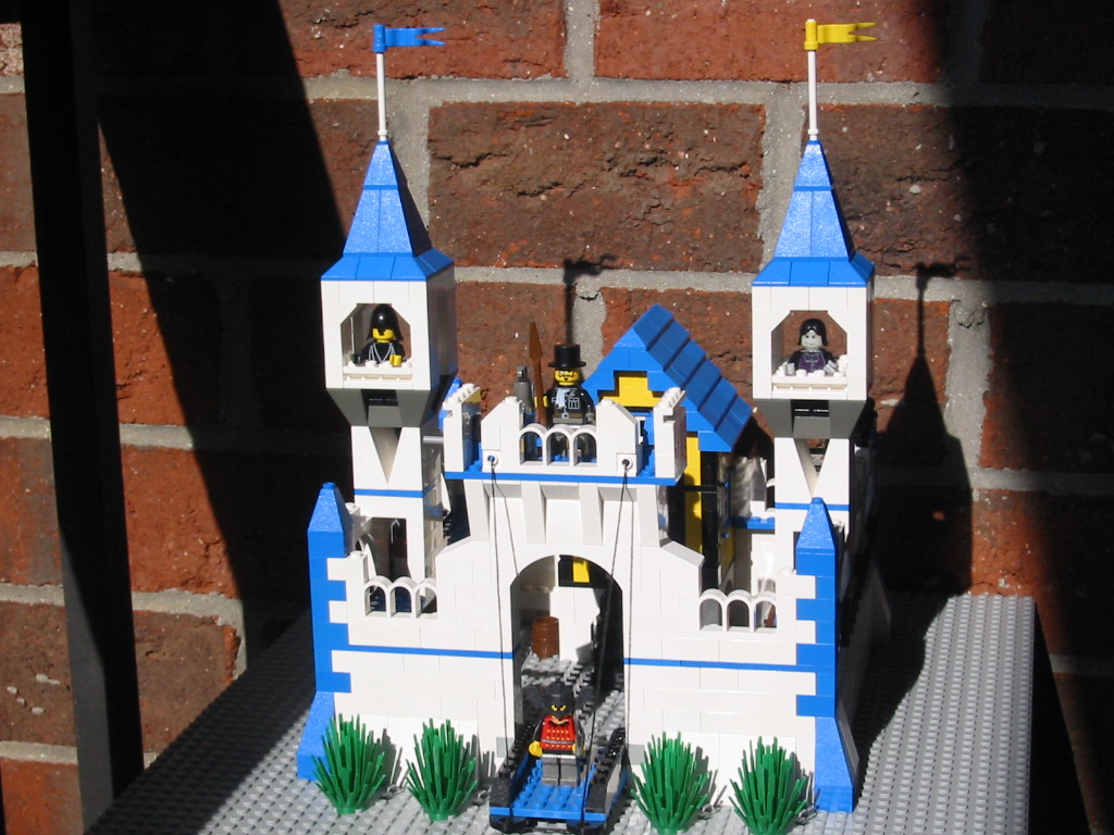 white_castle2.01.jpg