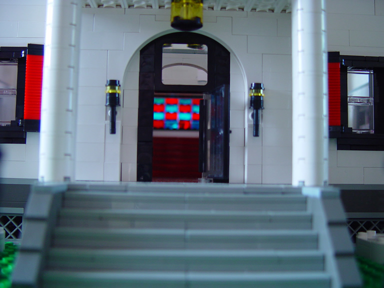 entrance_2.jpg