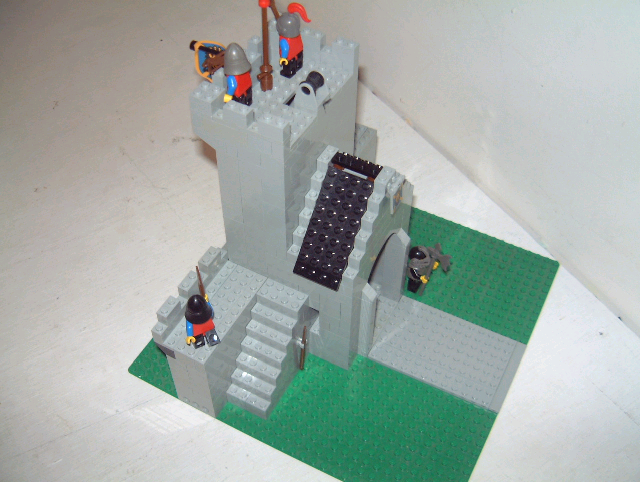 castlegatetop.bmp