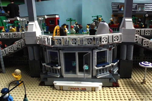 catbrick153.jpg