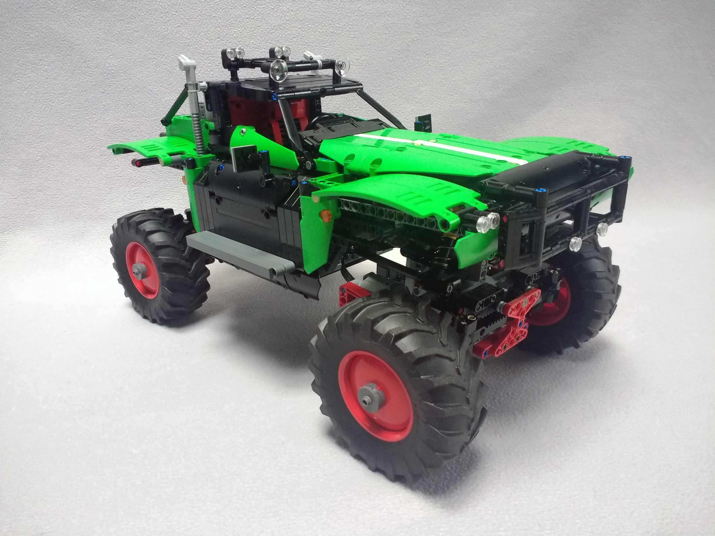 crawler_2.jpg