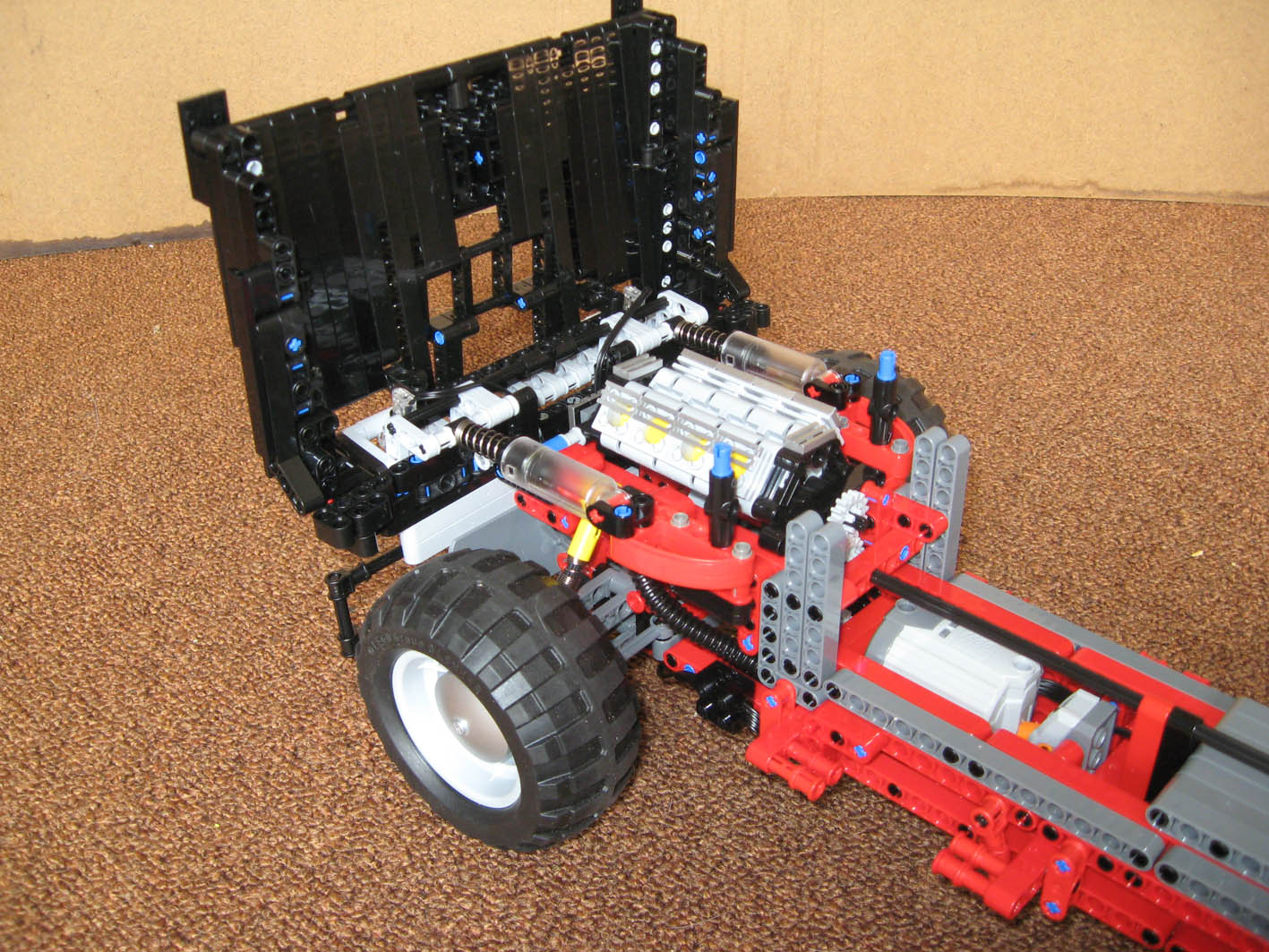 hummer_chassis_front.jpg