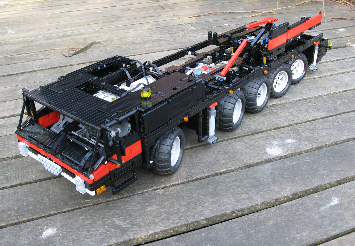 folding-crane-01.jpg
