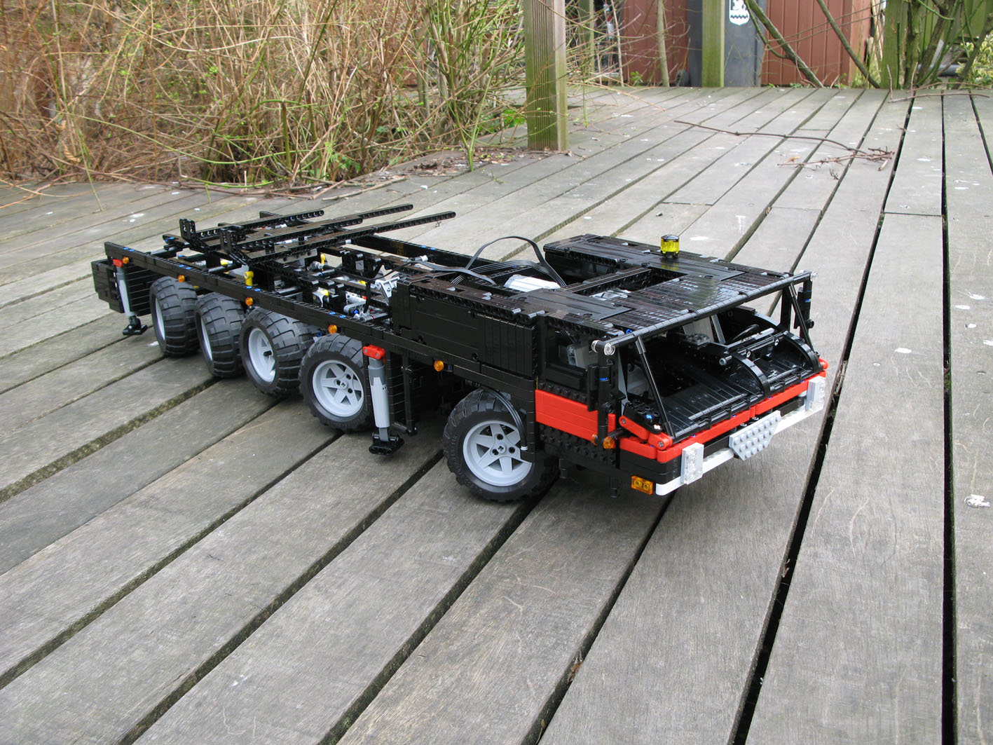 folding-crane-4.jpg