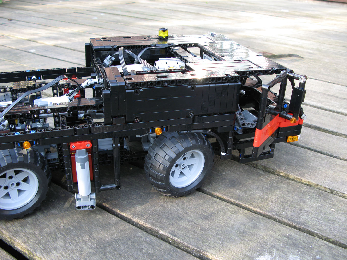 folding-crane-97.jpg