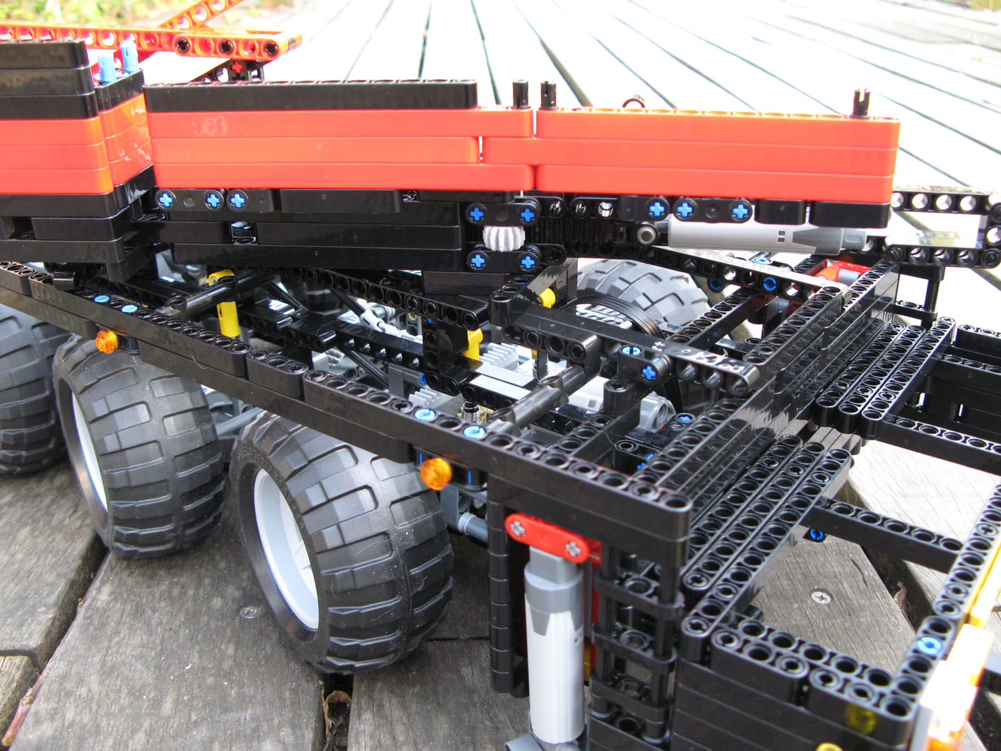 folding-crane-99.jpg