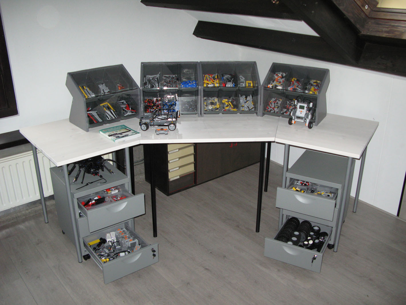 workbench-1.jpg