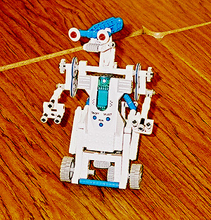 robot01.jpg