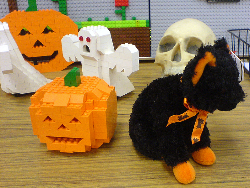 halloween04.jpg
