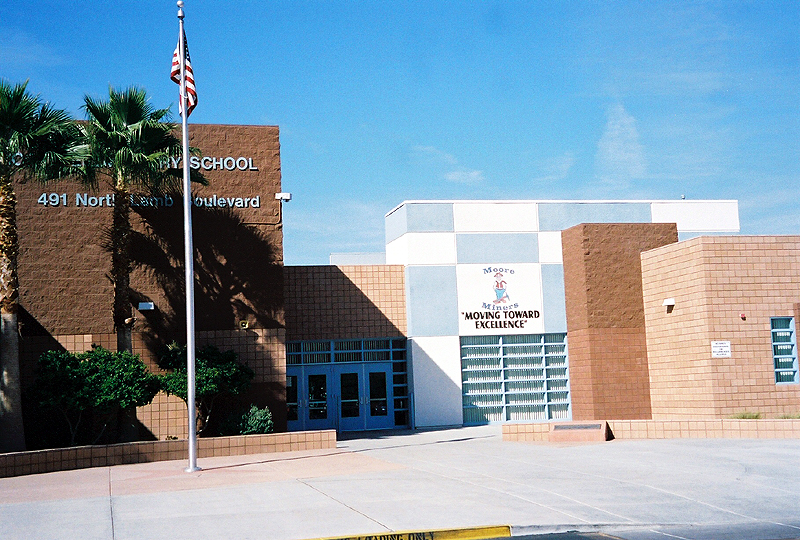 school01.jpg