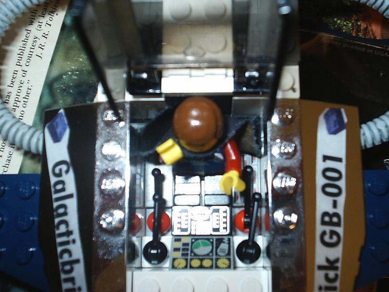 gb-001-c.jpg